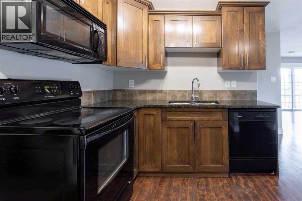 8, 895 Mount Sundance Manor W, Lethbridge, Alberta  T1J 1X7 - Photo 20 - A2291396