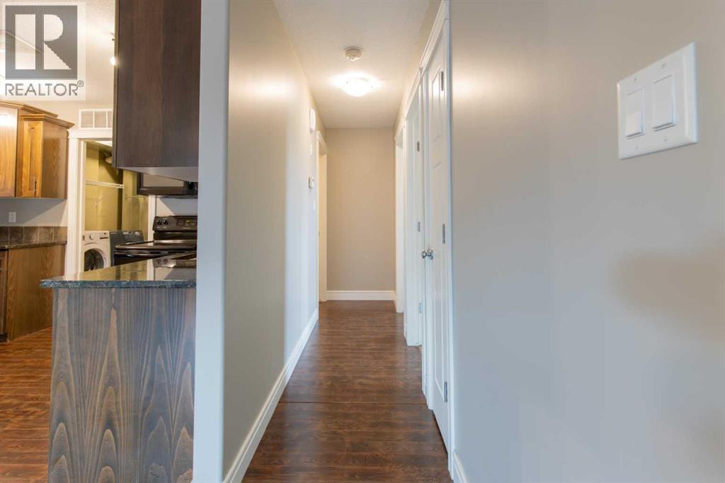 8, 895 Mount Sundance Manor W, Lethbridge, Alberta  T1J 1X7 - Photo 24 - A2291396