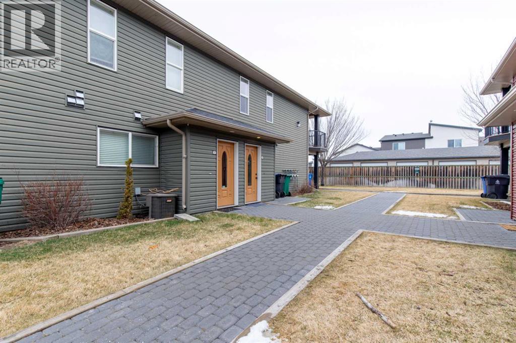 8, 895 Mount Sundance Manor W, Lethbridge, Alberta  T1J 1X7 - Photo 8 - A2291396