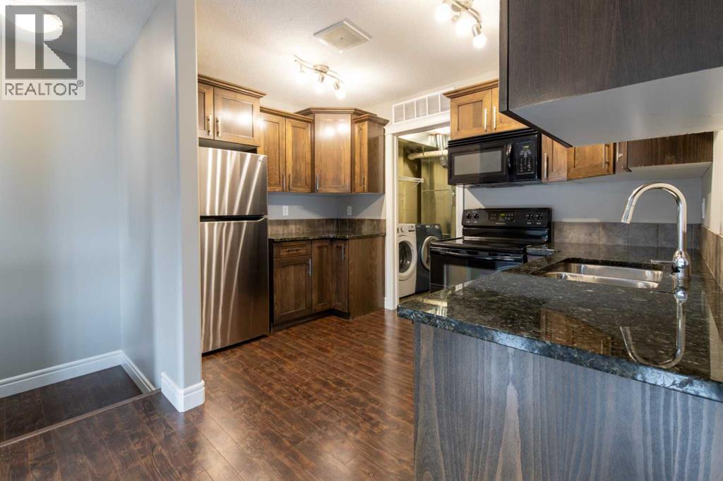 8, 895 Mount Sundance Manor W, Lethbridge, Alberta  T1J 1X7 - Photo 18 - A2291396