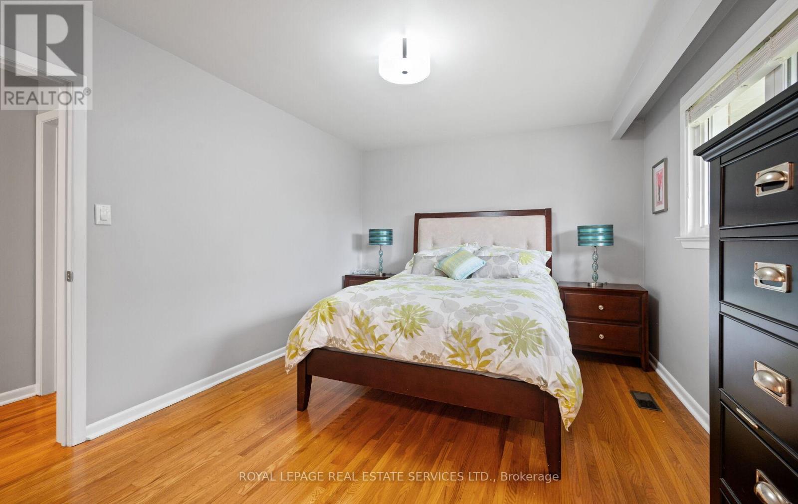 22 Arbroath Crescent, Toronto, Ontario  M9C 2T1 - Photo 19 - W13000200