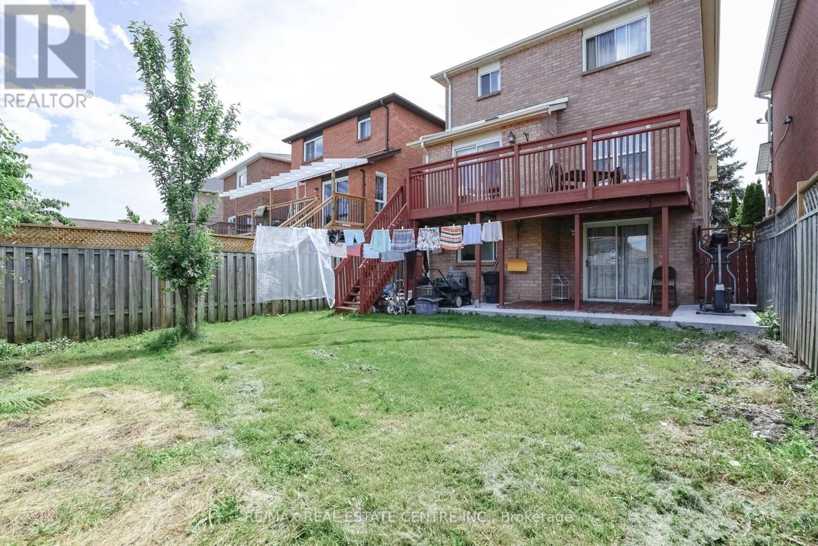 48 Cortez Court, Brampton, Ontario  L6X 3Y9 - Photo 39 - W13002378