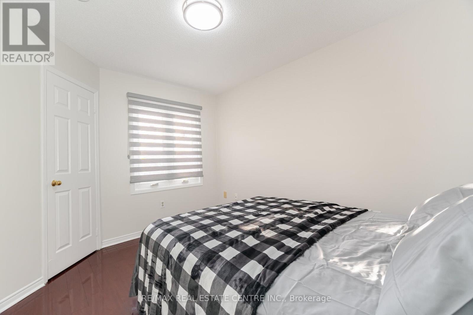 48 Cortez Court, Brampton, Ontario  L6X 3Y9 - Photo 35 - W13002378