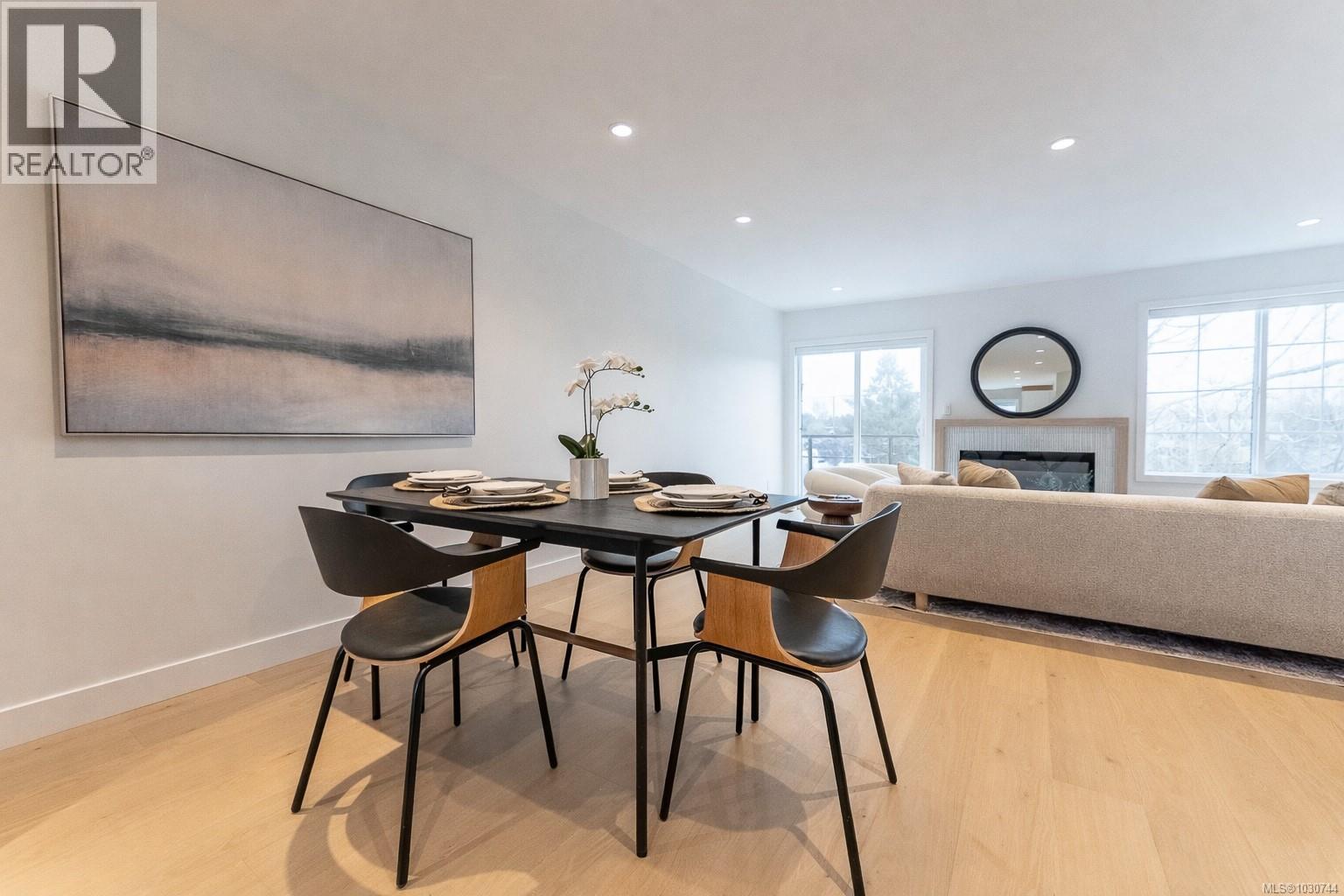 U8 3907 Cedar Hill Rd, Saanich, British Columbia  V8P 3Z8 - Photo 8 - 1030744