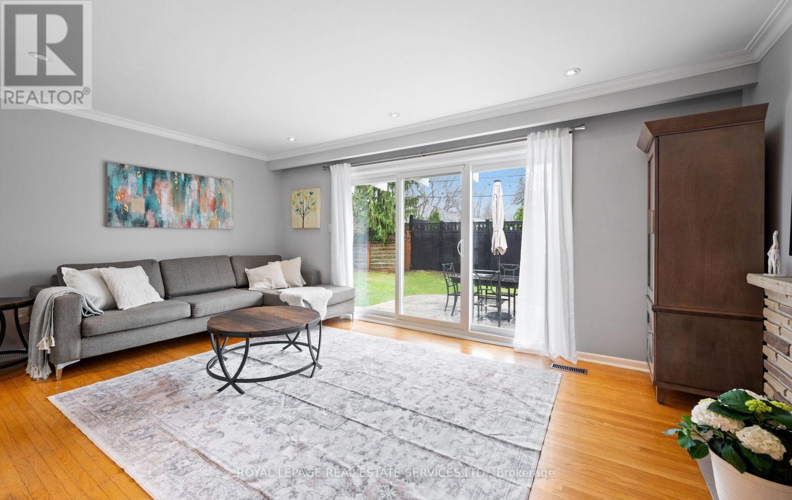 22 Arbroath Crescent, Toronto, Ontario  M9C 2T1 - Photo 8 - W13000200