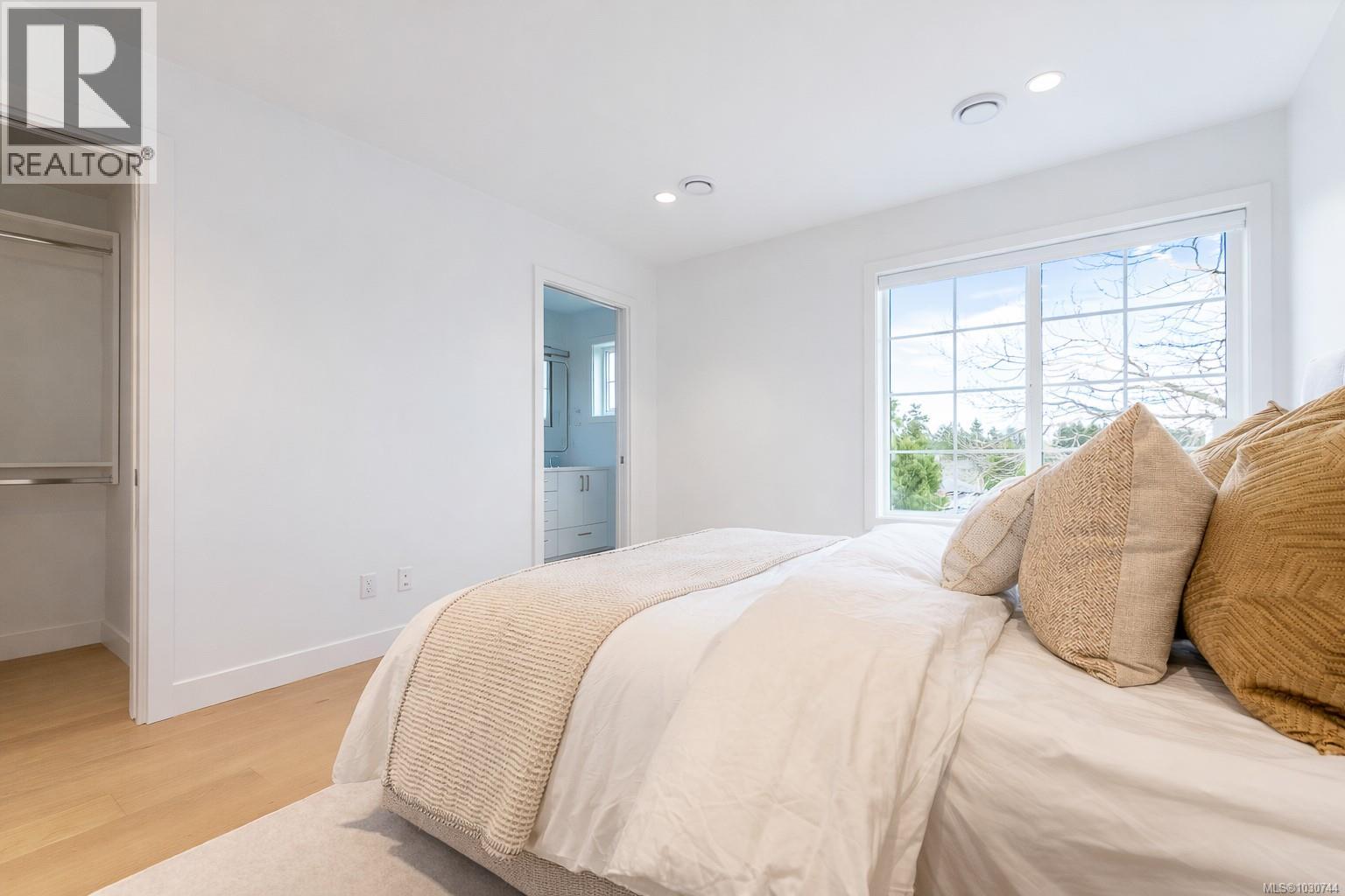 U8 3907 Cedar Hill Rd, Saanich, British Columbia  V8P 3Z8 - Photo 16 - 1030744