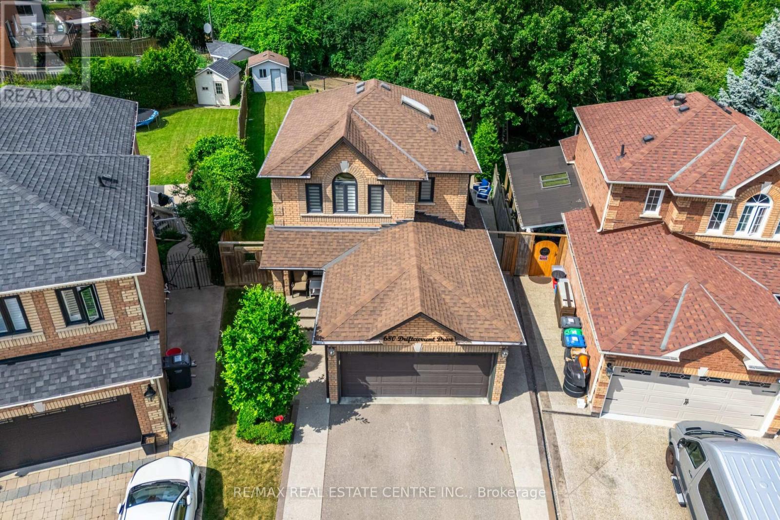 UPPER - 680 DRIFTCURRENT DRIVE, Mississauga, Ontario