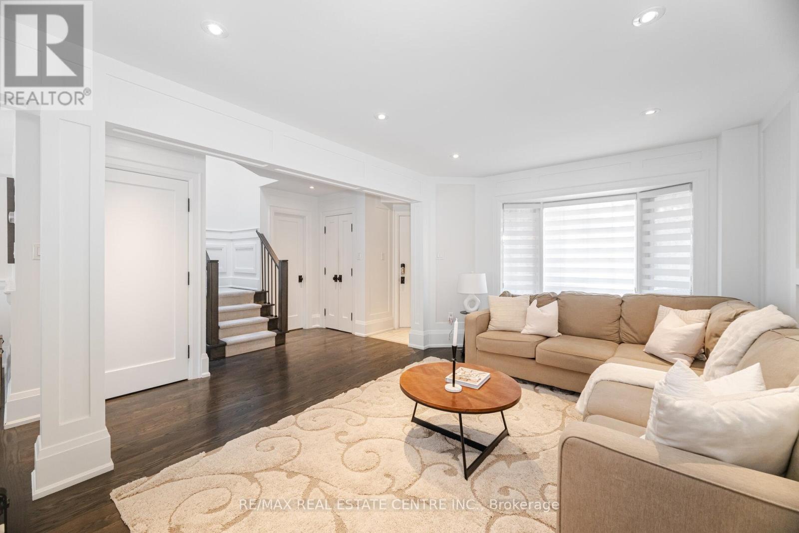 Upper - 680 Driftcurrent Drive, Mississauga, Ontario  L4Z 3Z4 - Photo 3 - W13002544