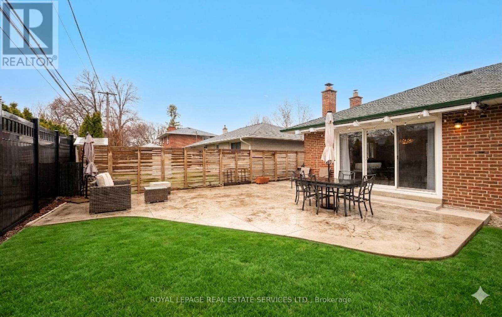 22 Arbroath Crescent, Toronto, Ontario  M9C 2T1 - Photo 42 - W13000200