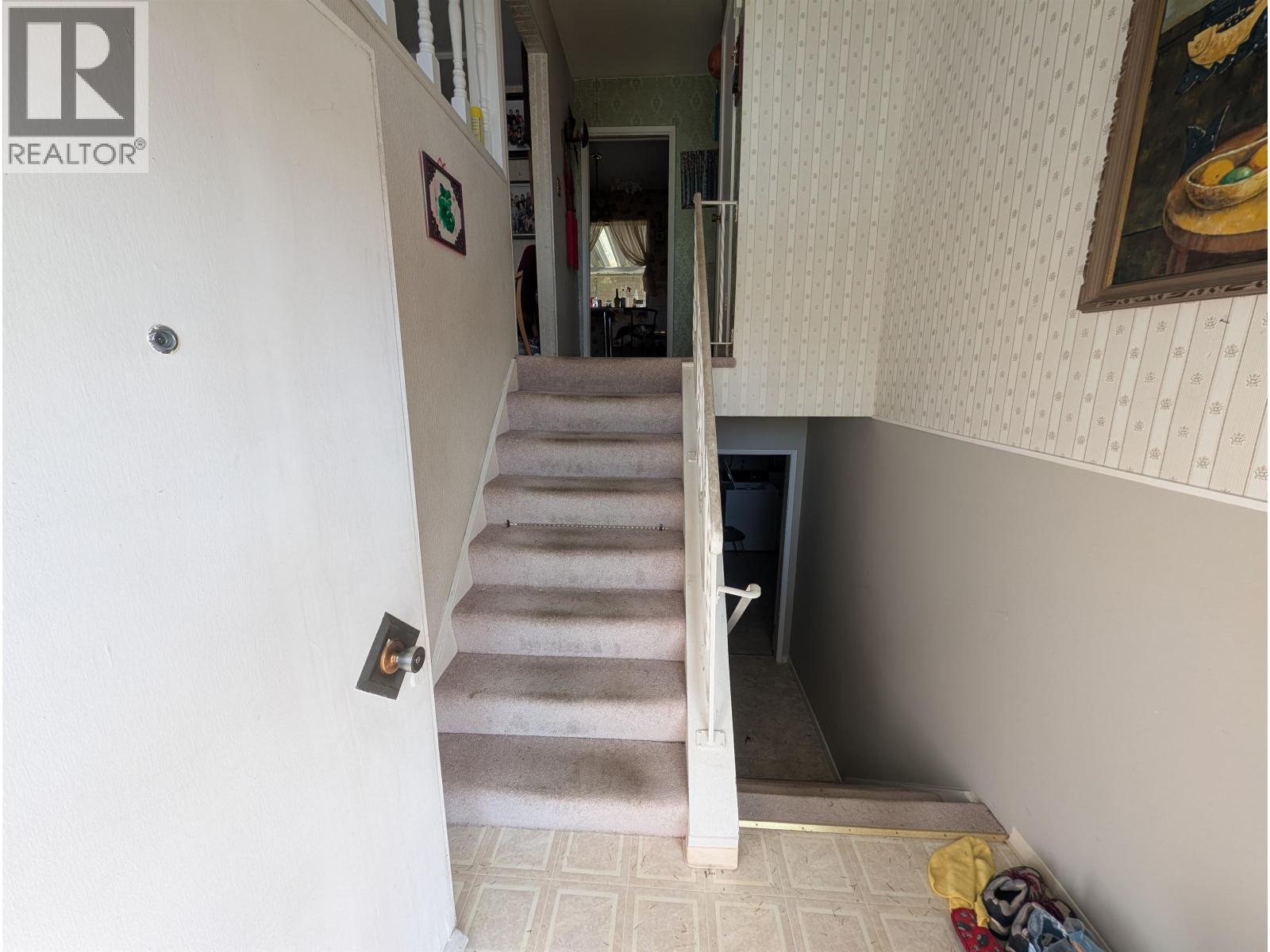 1681 Smith Avenue, Coquitlam, British Columbia  V3J 2Y4 - Photo 5 - R3111254