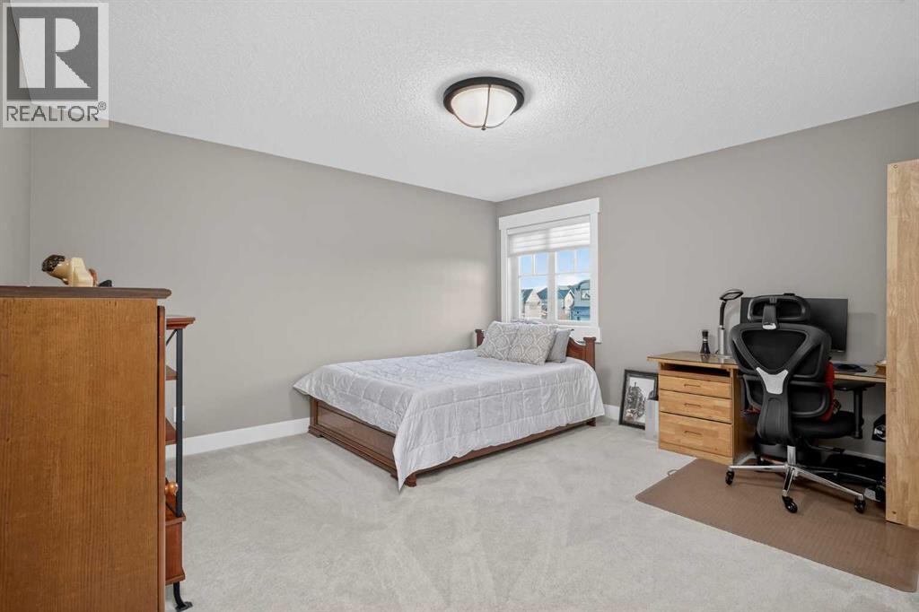 72 Rockcliff Grove Nw, Calgary, Alberta  T3G 0C8 - Photo 26 - A2281332