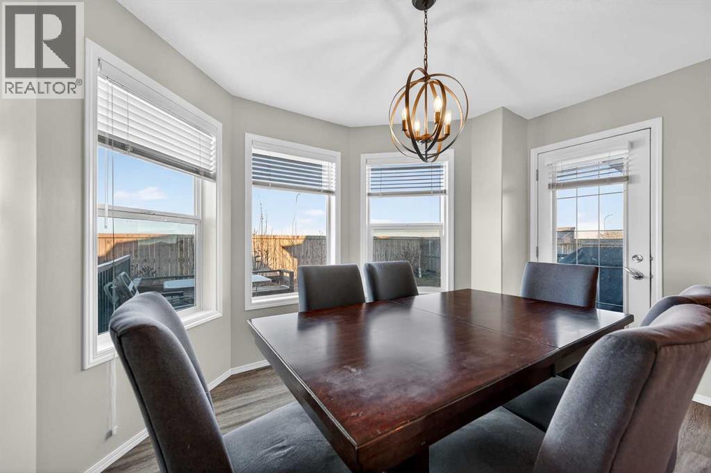 201 Saddlecrest Way NE, Calgary, Alberta  T3J 5N1 - Photo 14 - A2286442