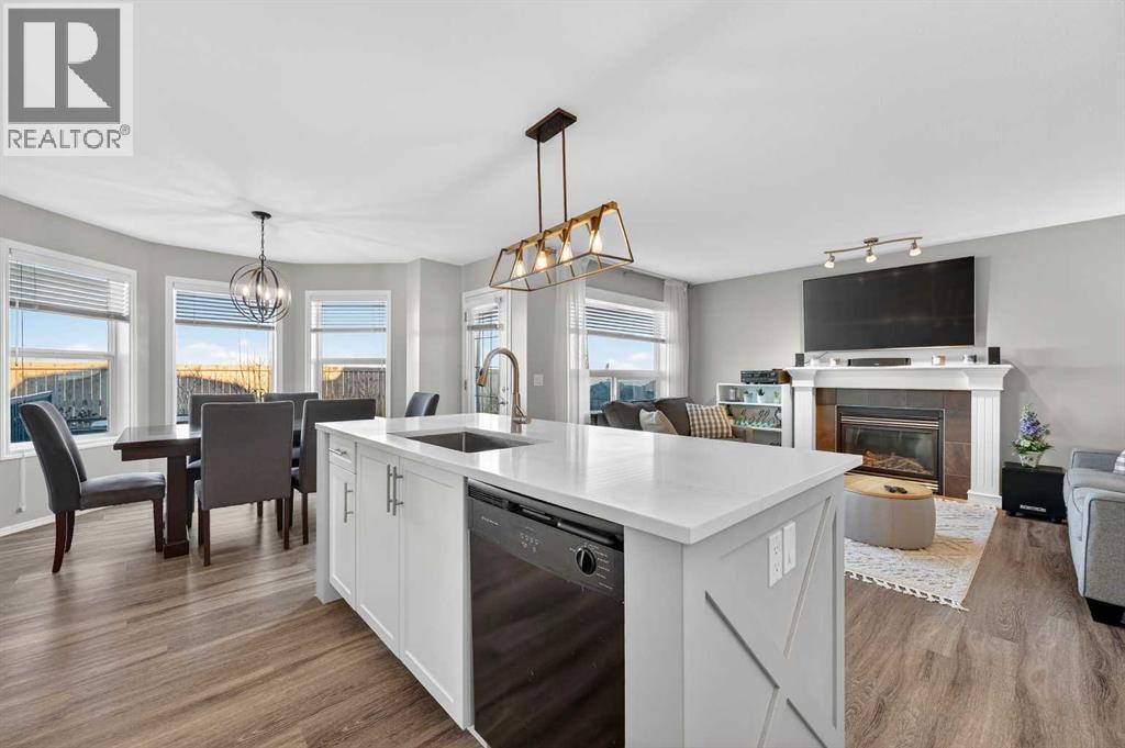 201 Saddlecrest Way NE, Calgary, Alberta  T3J 5N1 - Photo 9 - A2286442