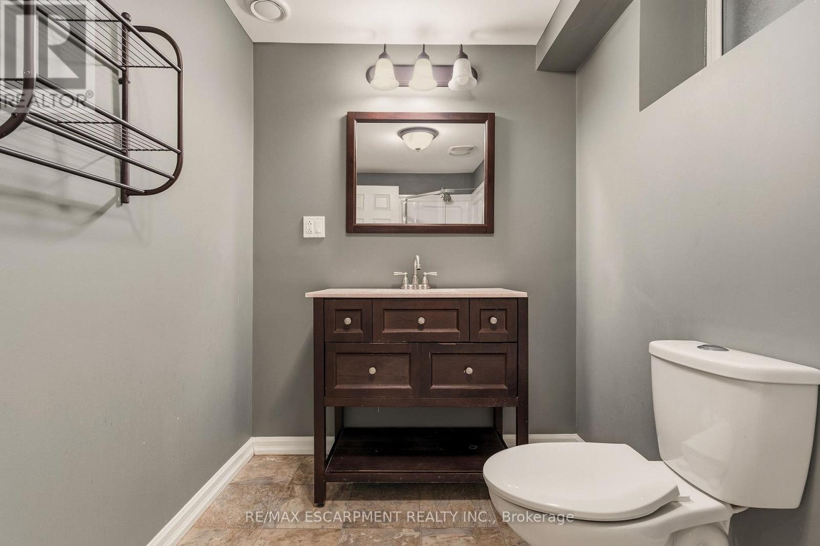 20 Shirley Street, Hamilton, Ontario  L9H 4S3 - Photo 39 - X12779770