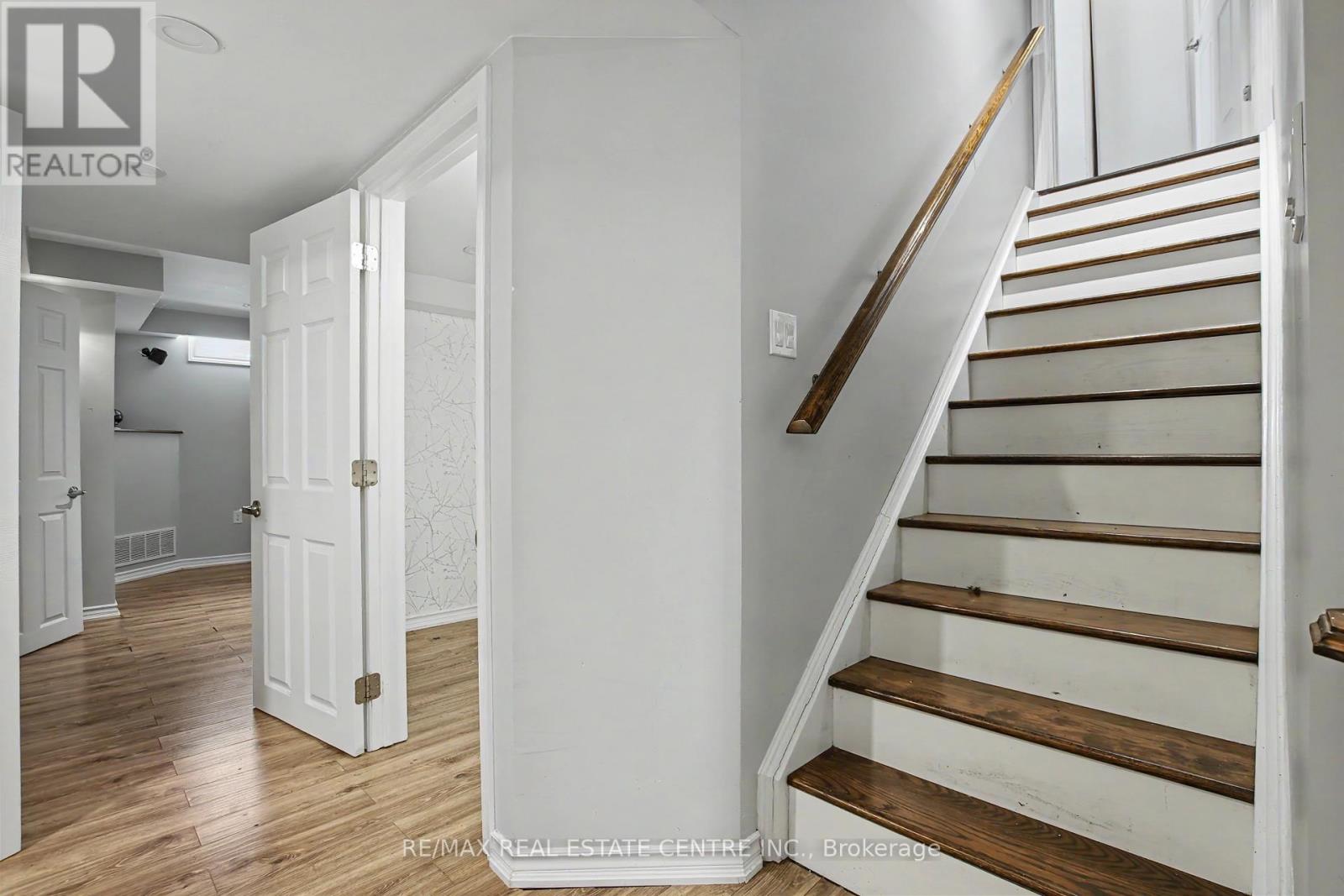 60 Postmaster Drive, Kitchener, Ontario  N2R 0J2 - Photo 27 - X12986498