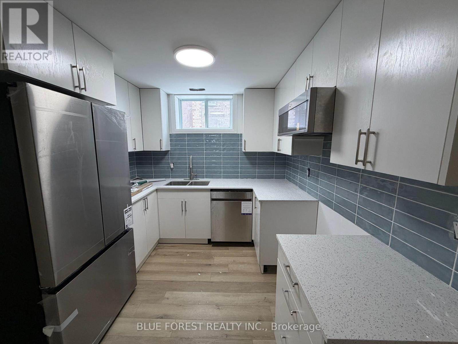 Lower - 370 Jonathan Street, London South, Ontario  N5Z 5C8 - Photo 2 - X13002644