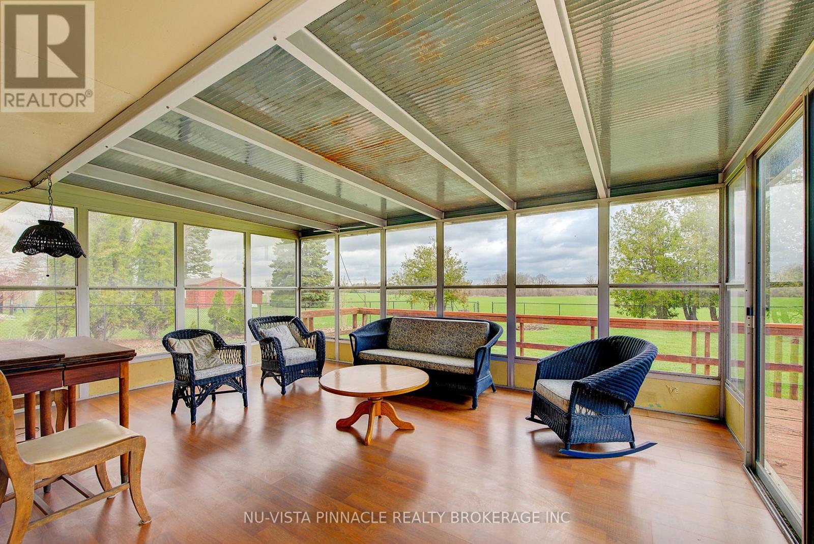 21752 Richmond Street, Middlesex Centre, Ontario  N5X 4B2 - Photo 12 - X13002698