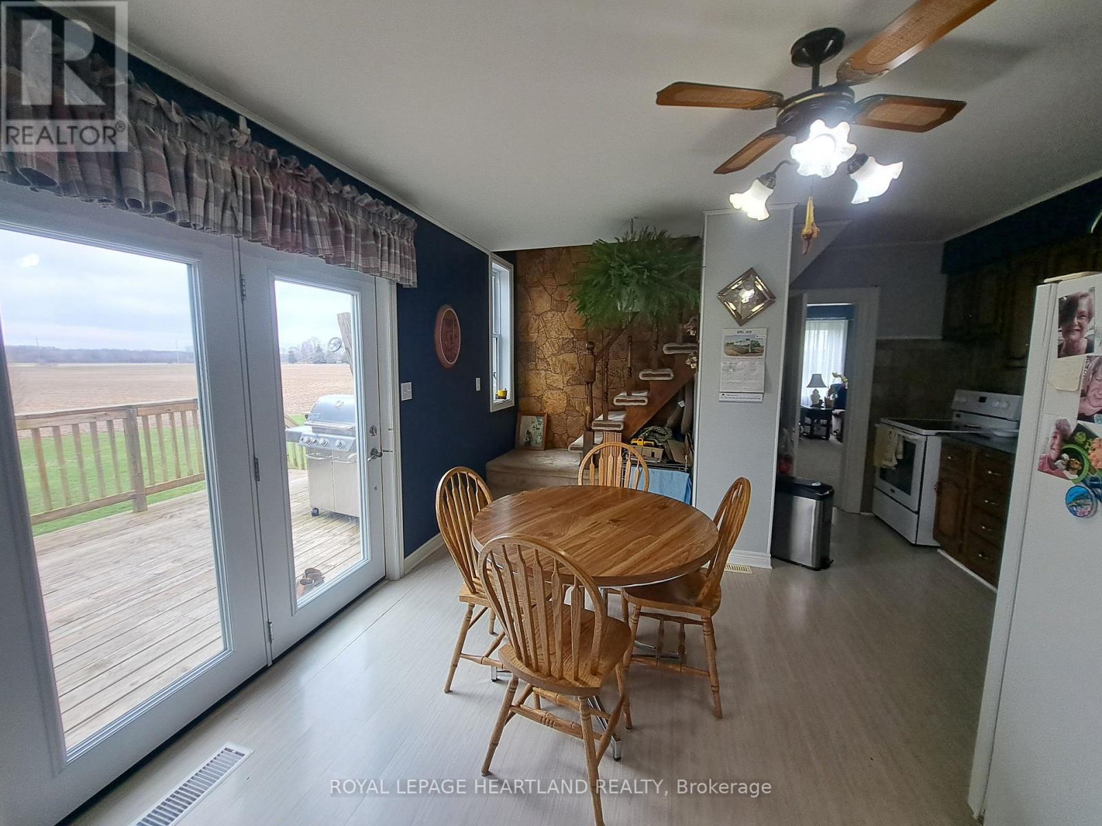 39132 Mount Carmel Drive, South Huron, Ontario  N0M 1M0 - Photo 12 - X13002738