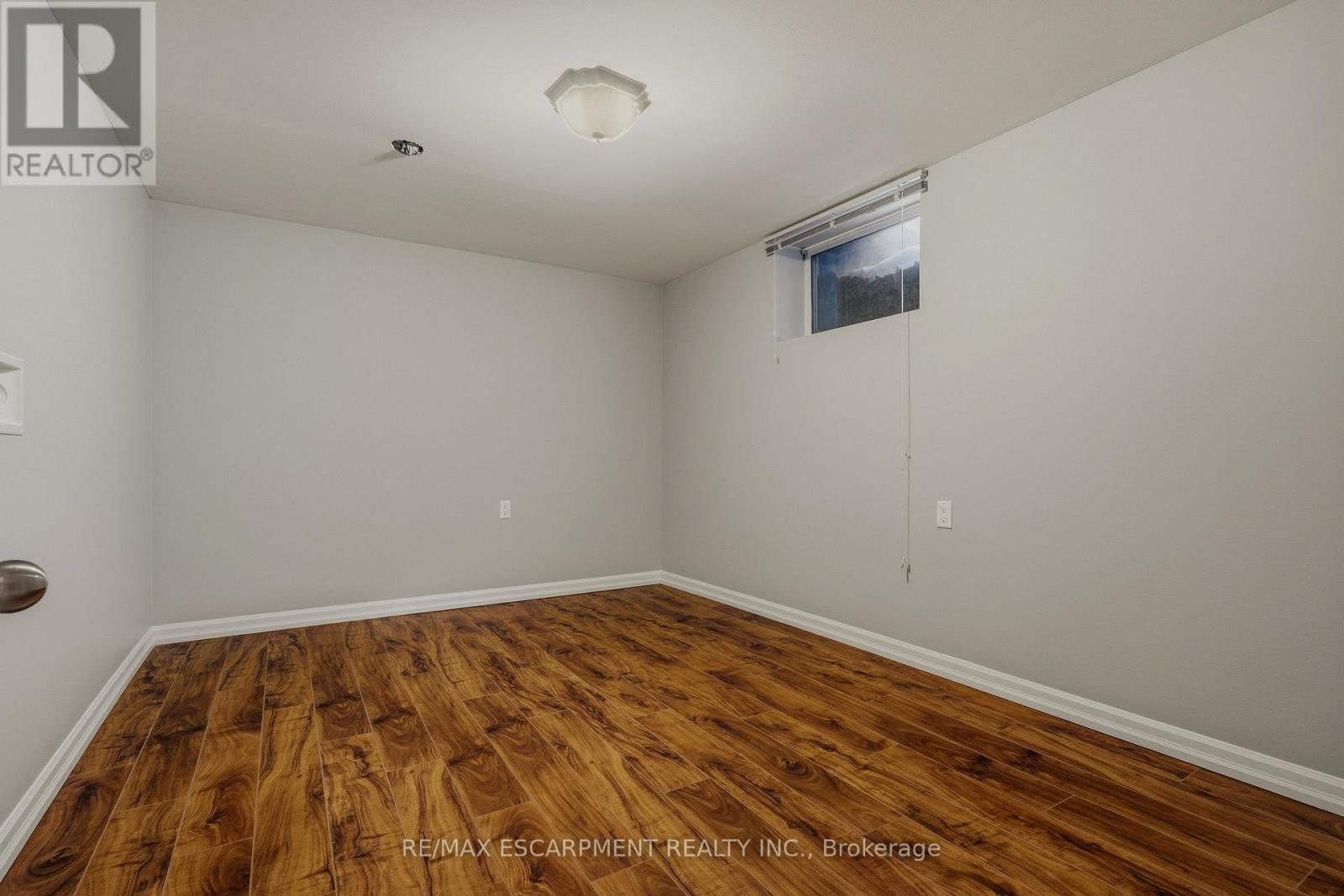 20 Shirley Street, Hamilton, Ontario  L9H 4S3 - Photo 38 - X12779770