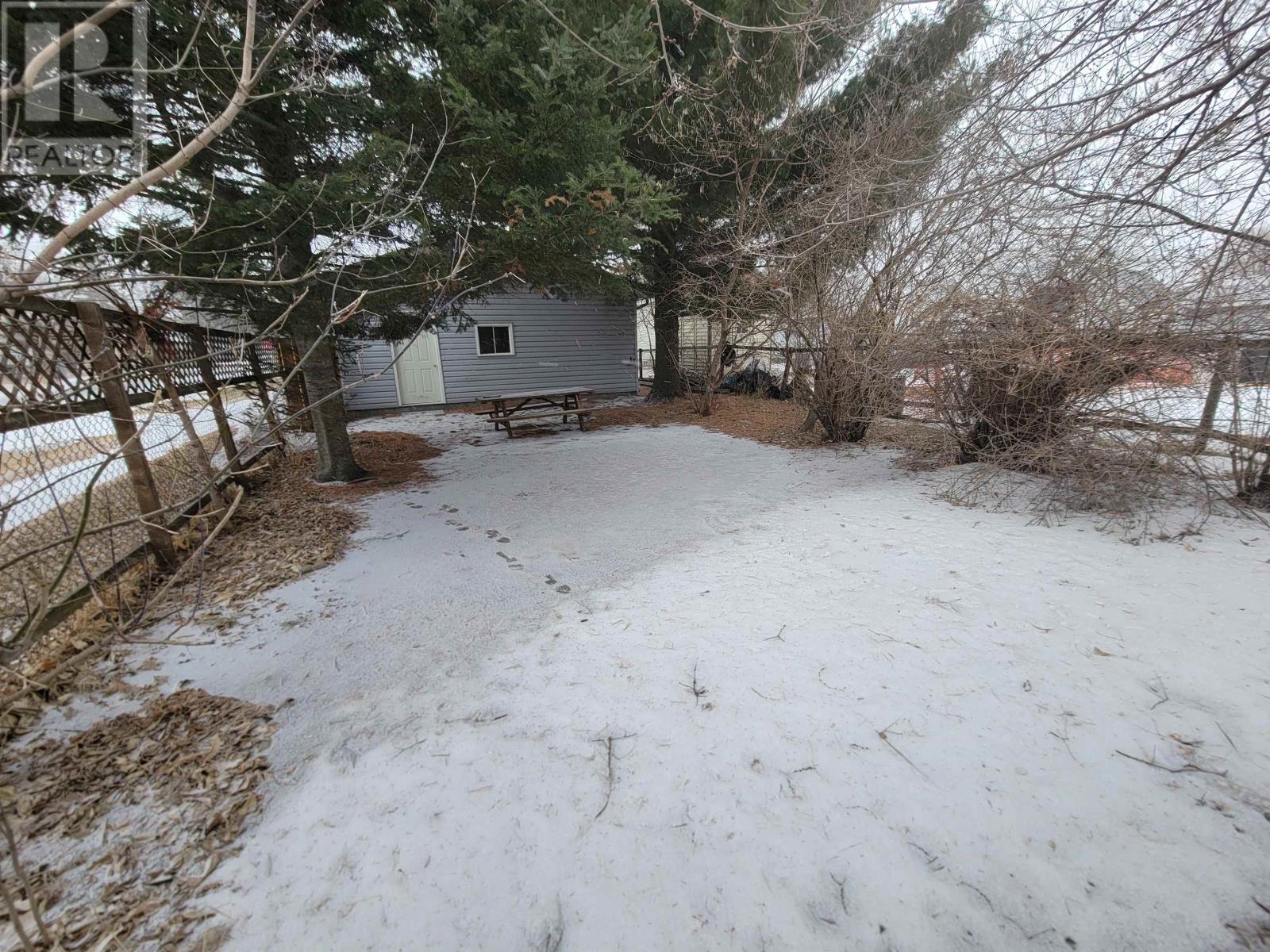 252 Sixth St E, Fort Frances, Ontario  P9A 1W7 - Photo 15 - TB2600618