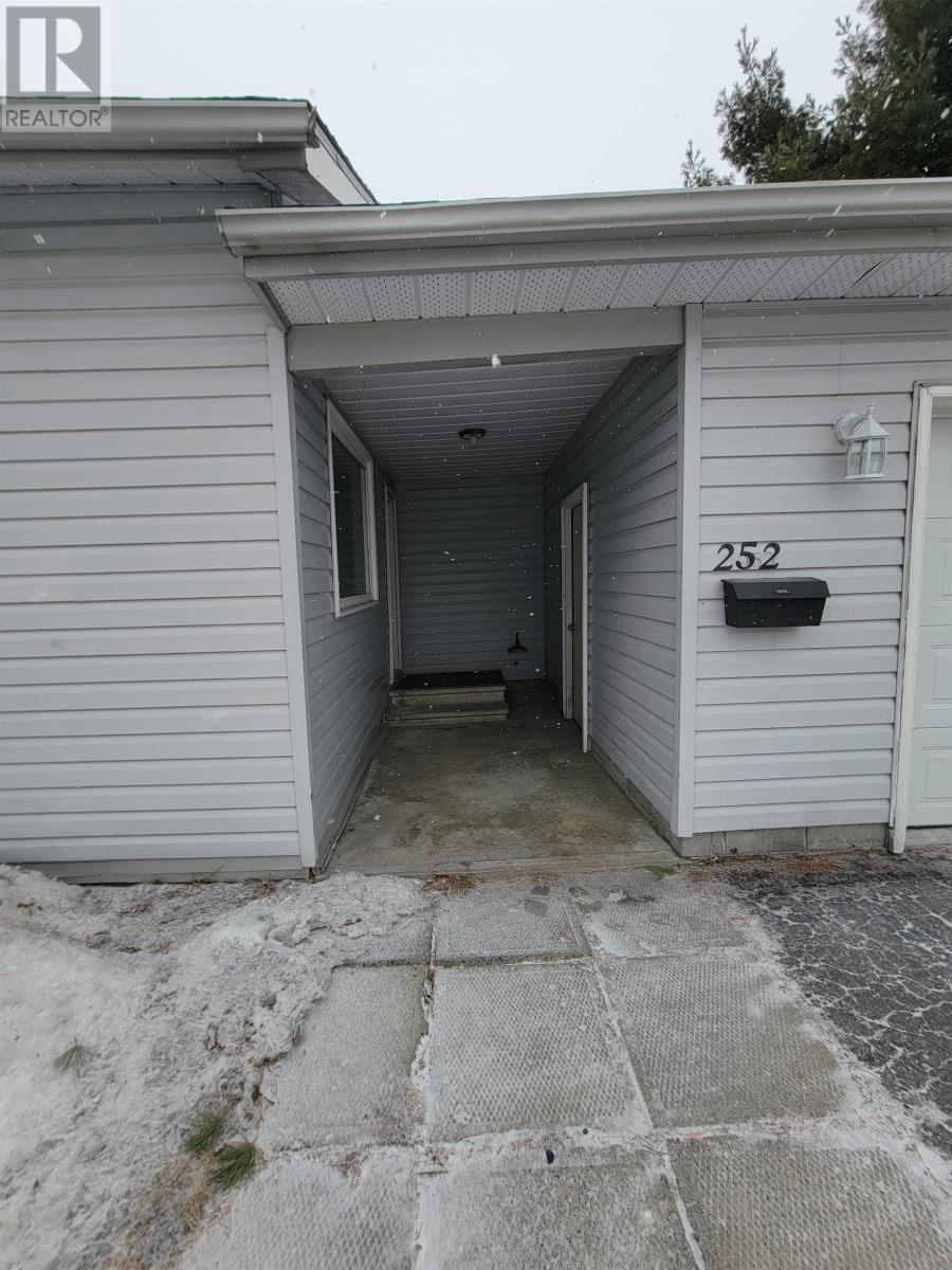 252 Sixth St E, Fort Frances, Ontario  P9A 1W7 - Photo 13 - TB2600618