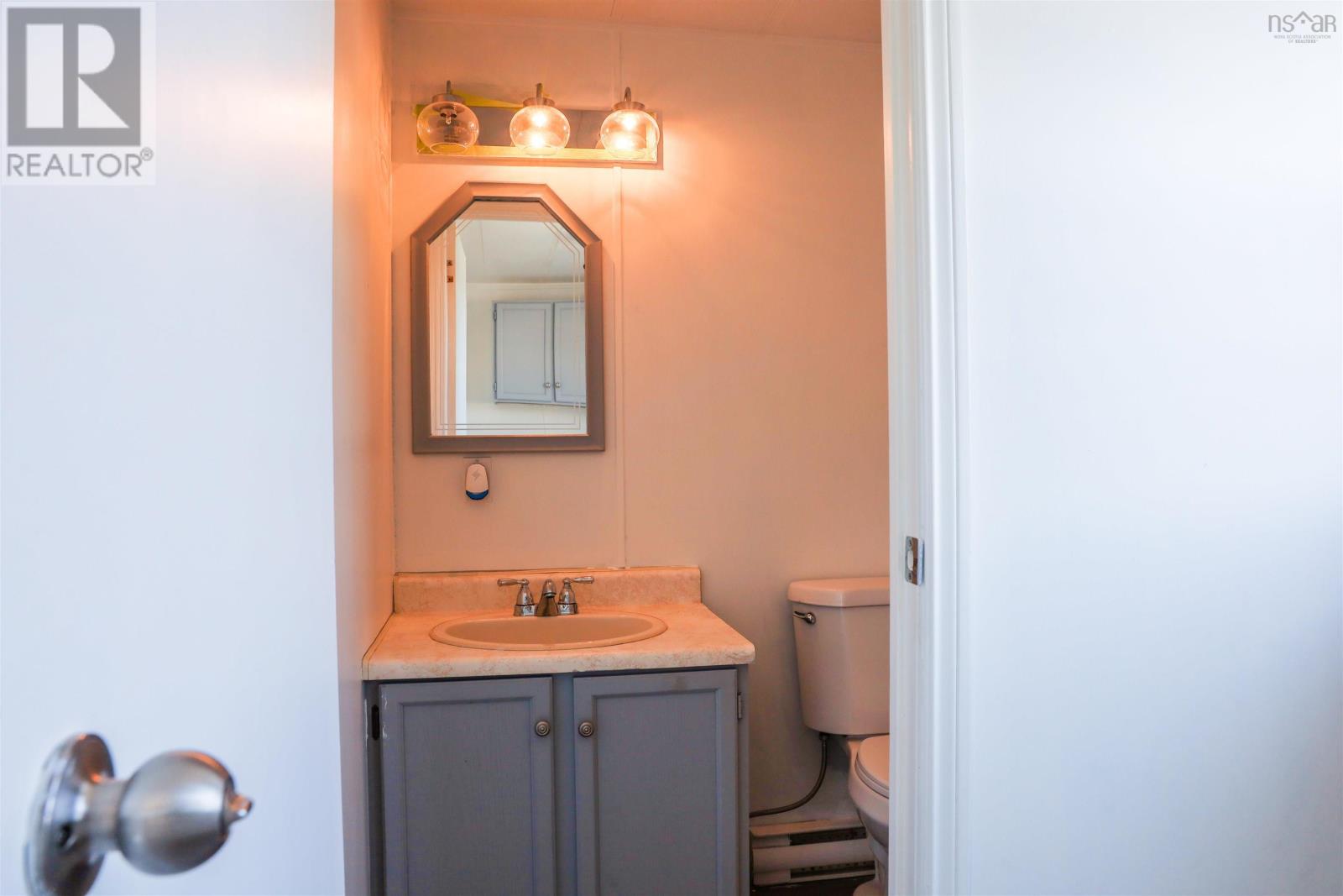 6 Apple Street, Dartmouth, Nova Scotia  B2W 4W2 - Photo 26 - 202607416