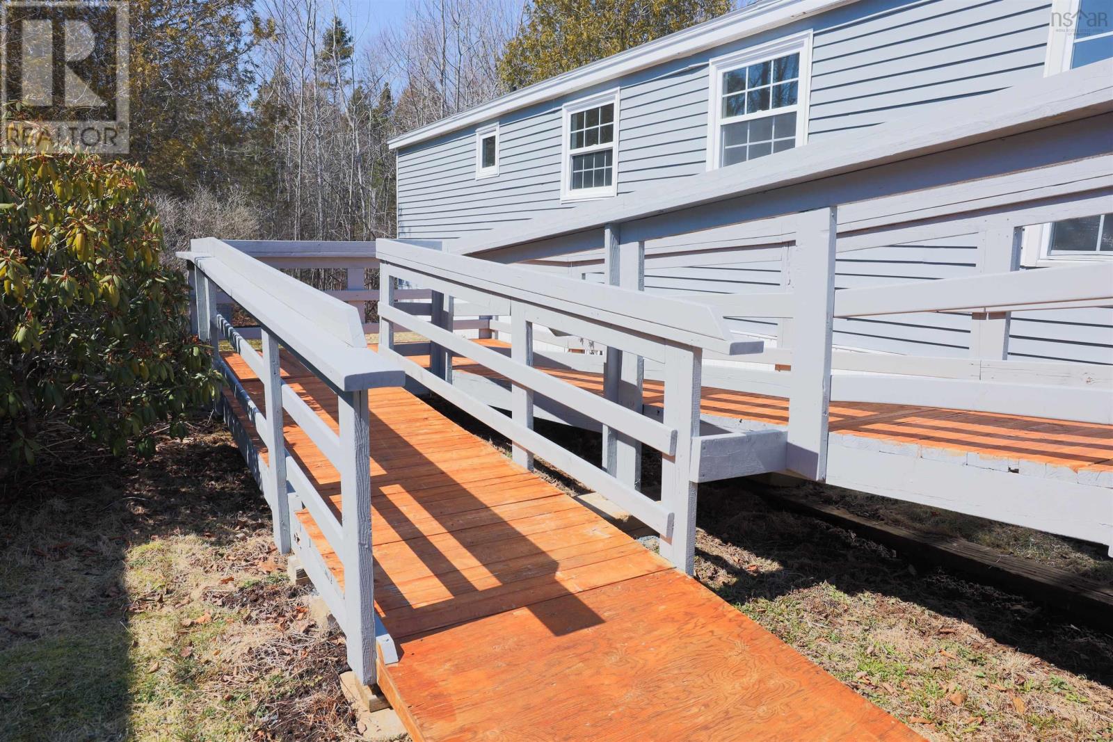 6 Apple Street, Dartmouth, Nova Scotia  B2W 4W2 - Photo 8 - 202607416