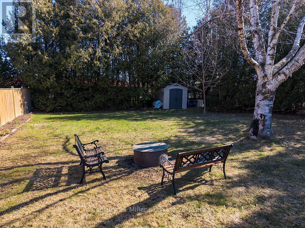 142 Arthur Street, Blue Mountains, Ontario  N0H 2P0 - Photo 32 - X12931790