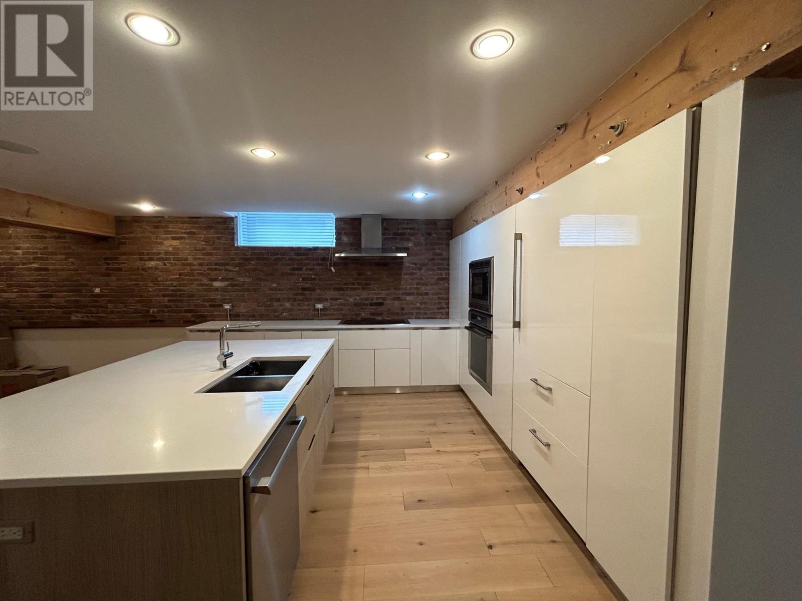 103 37 Cumberland St S, Thunder Bay, Ontario  P7B 2T4 - Photo 8 - TB2600710