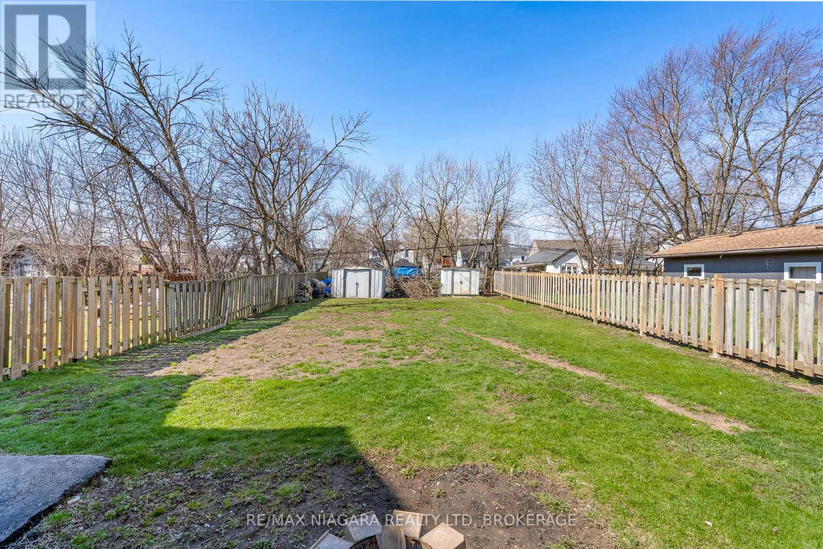 50 Merigold Street, St. Catharines, Ontario  L2S 2N5 - Photo 5 - X13002558