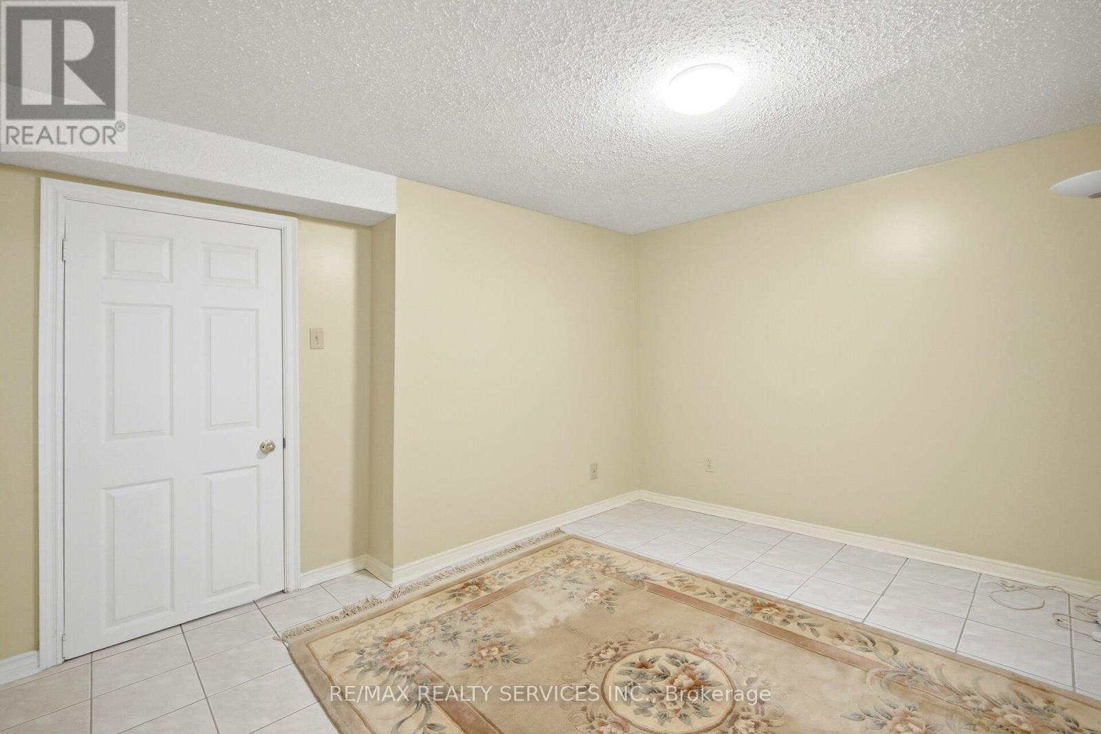23 Newbury Crescent, Brampton, Ontario  L6S 5M3 - Photo 43 - W12993438