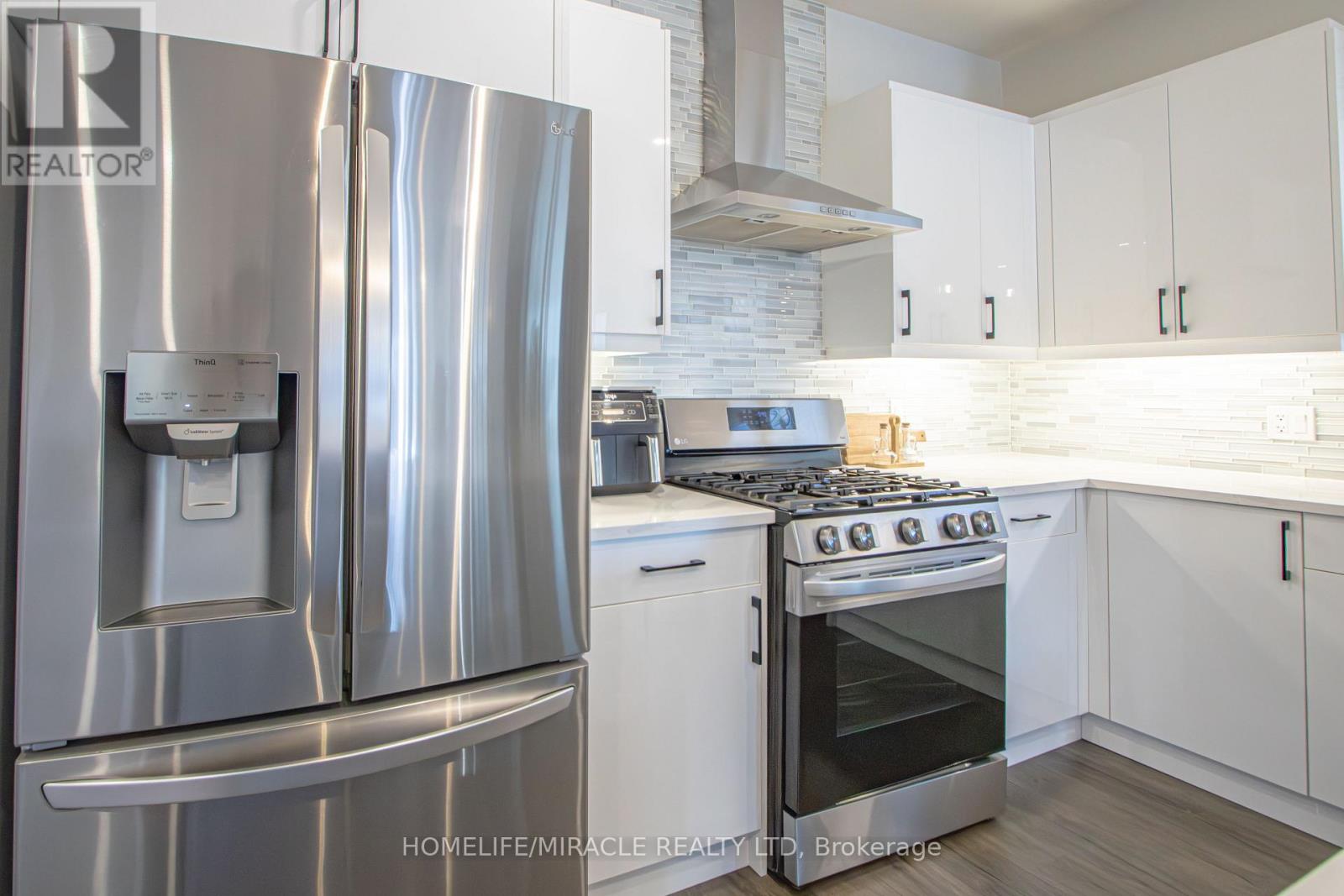 274 Middleton Avenue, London South, Ontario  N6L 0E9 - Photo 13 - X12998904