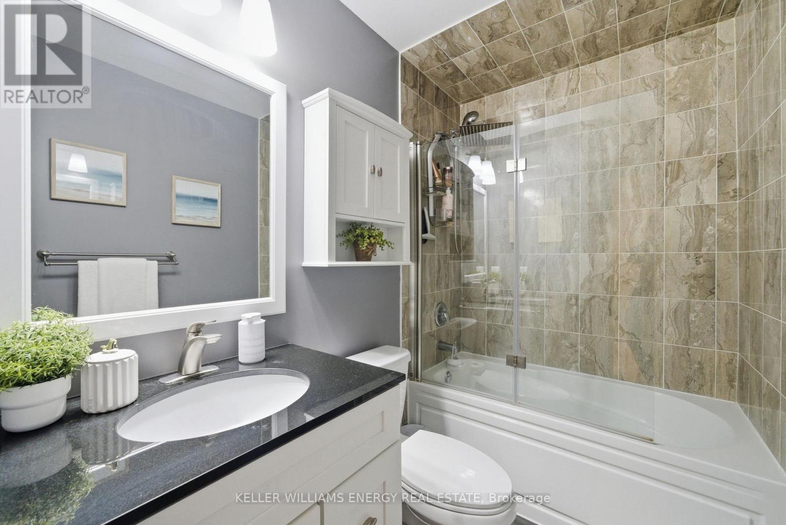 98 Tabaret Crescent, Oshawa, Ontario  L1L 0G5 - Photo 16 - E13002594