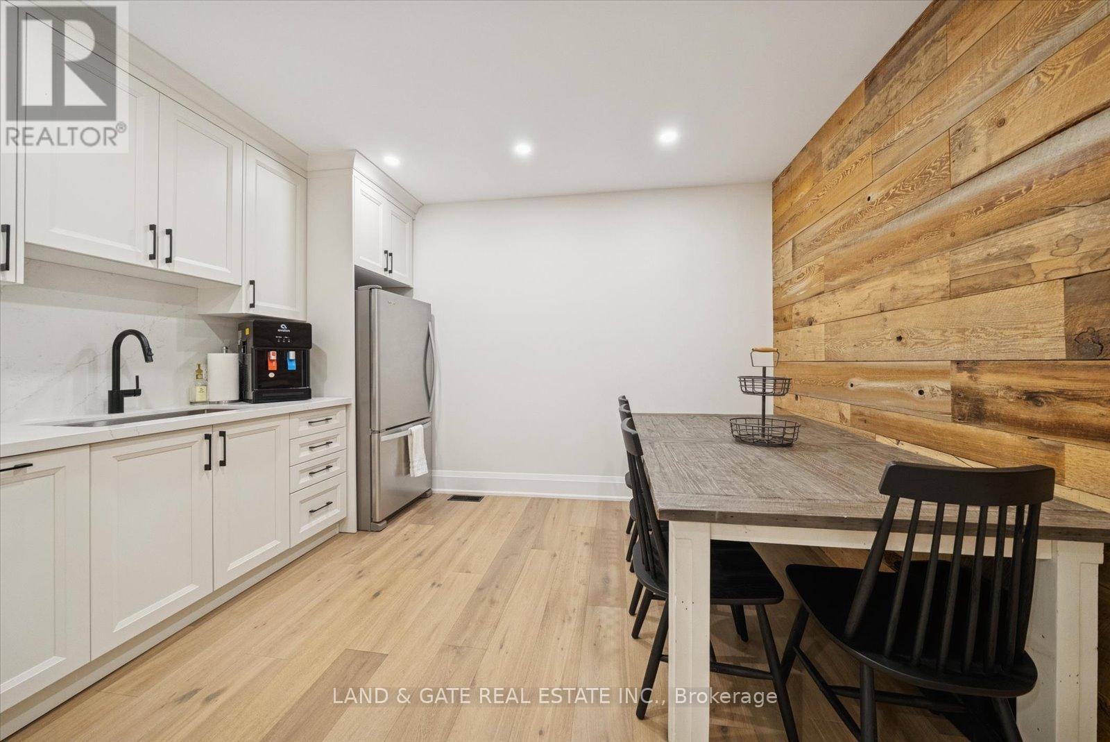 20 Elgin Street E, Oshawa, Ontario  L1G 1S8 - Photo 14 - E13002602