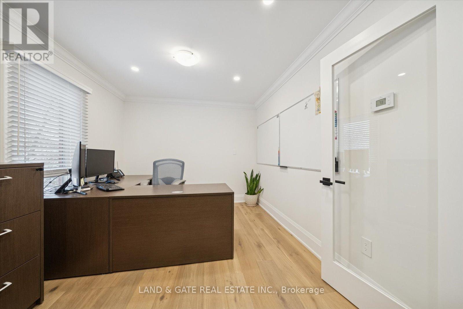 20 Elgin Street E, Oshawa, Ontario  L1G 1S8 - Photo 24 - E13002602