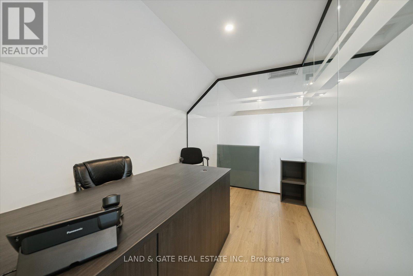 20 Elgin Street E, Oshawa, Ontario  L1G 1S8 - Photo 38 - E13002602