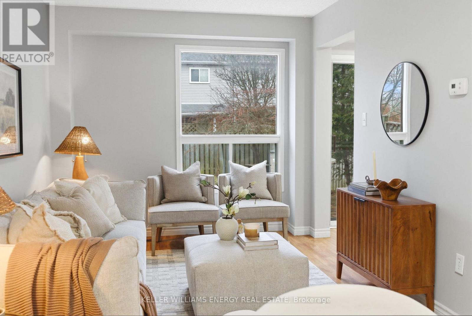 37 Moulton Court, Clarington, Ontario  L1E 2W4 - Photo 4 - E13002710