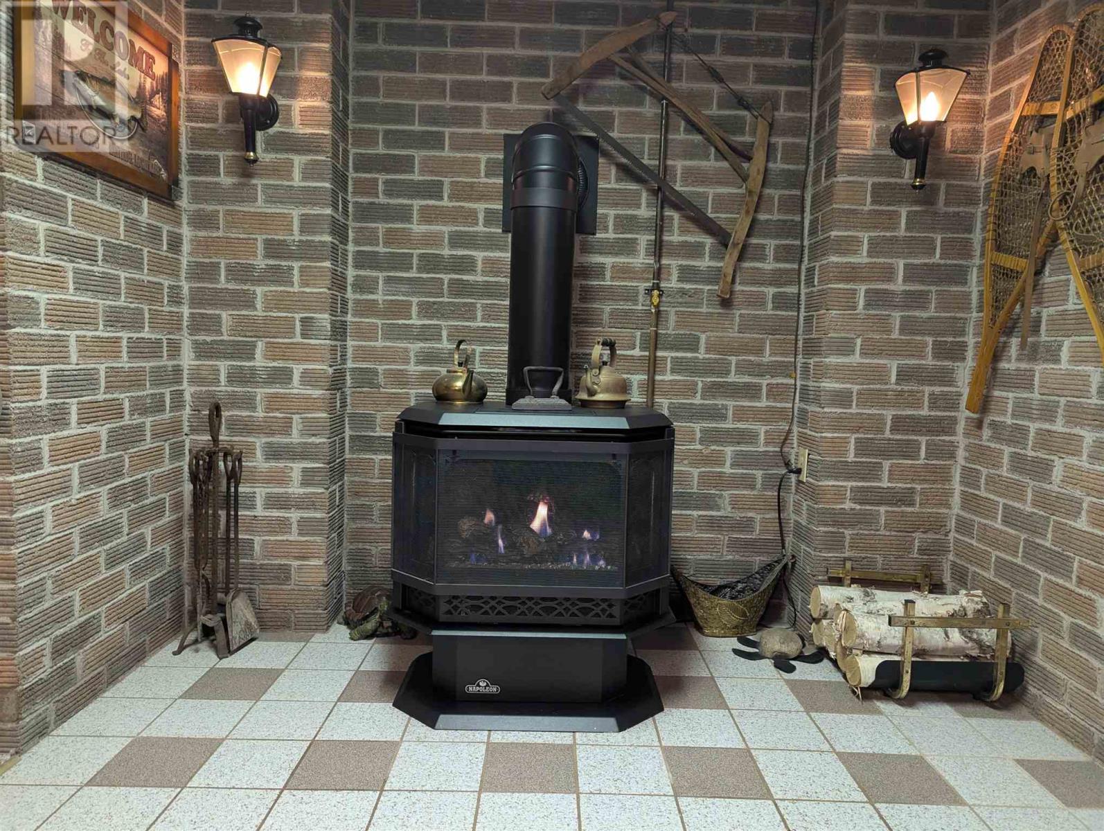 52 Hergott Ave, Elliot Lake, Ontario  P5A 3A8 - Photo 38 - SM260500