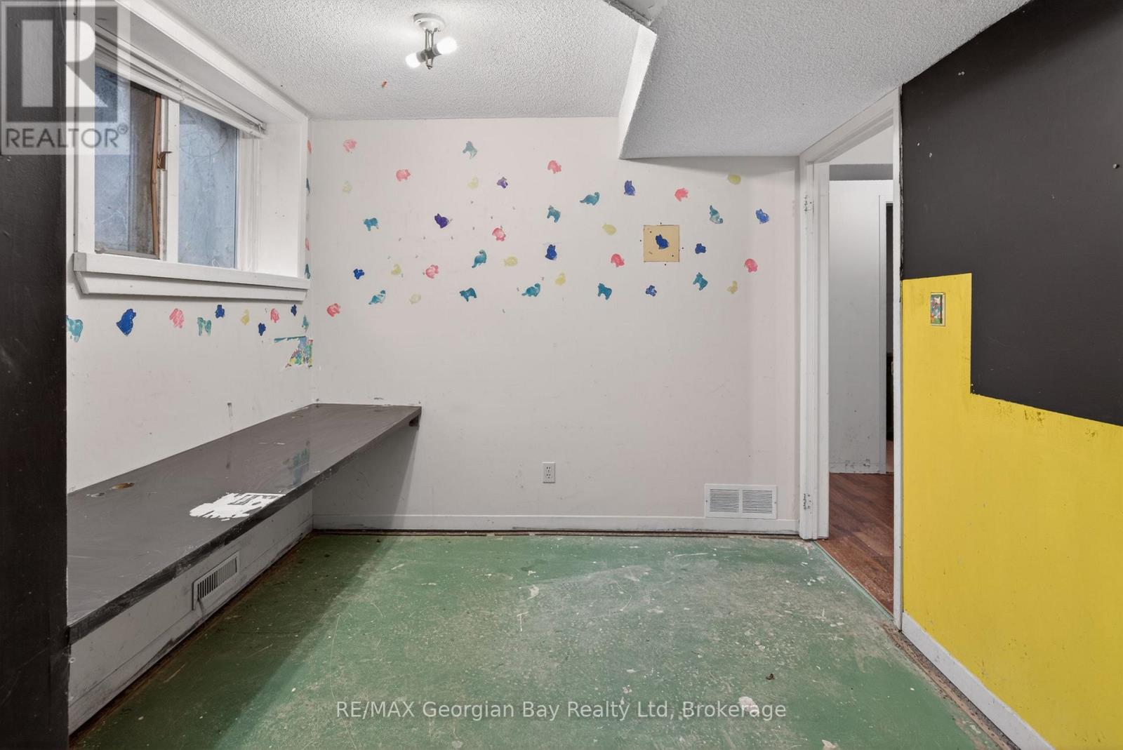 819 Birchwood Drive, Midland, Ontario  L4R 4Y3 - Photo 8 - S13002796