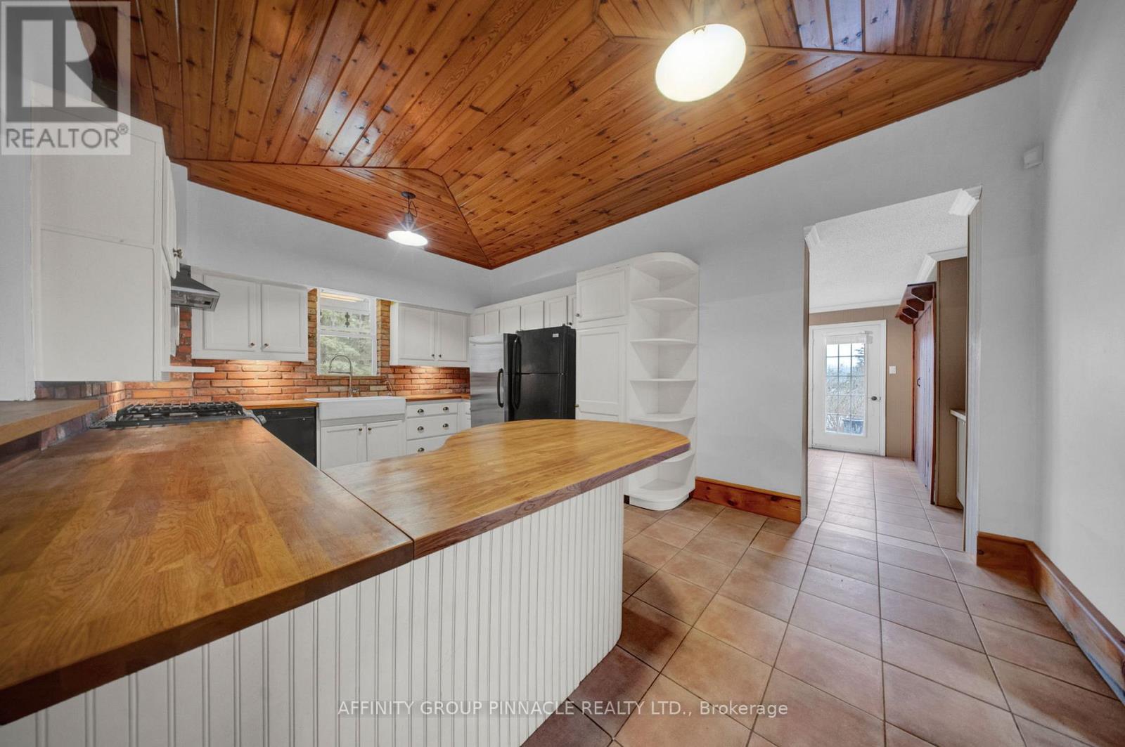 2126 County Rd 36 Road, Kawartha Lakes, Ontario  K0M 1L0 - Photo 21 - X13002546