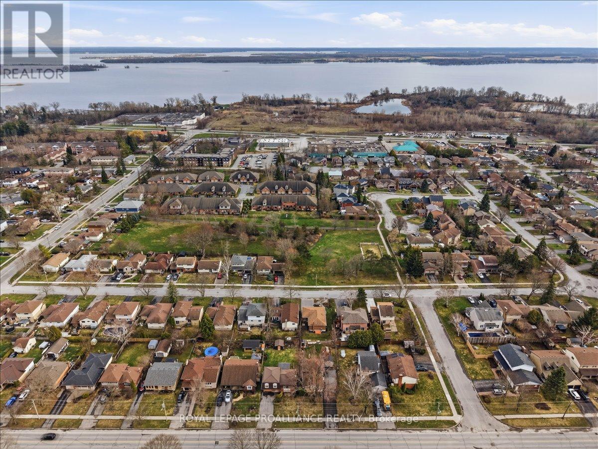 607 Bridge Street E, Belleville, Ontario  K8N 5G9 - Photo 33 - X13002696