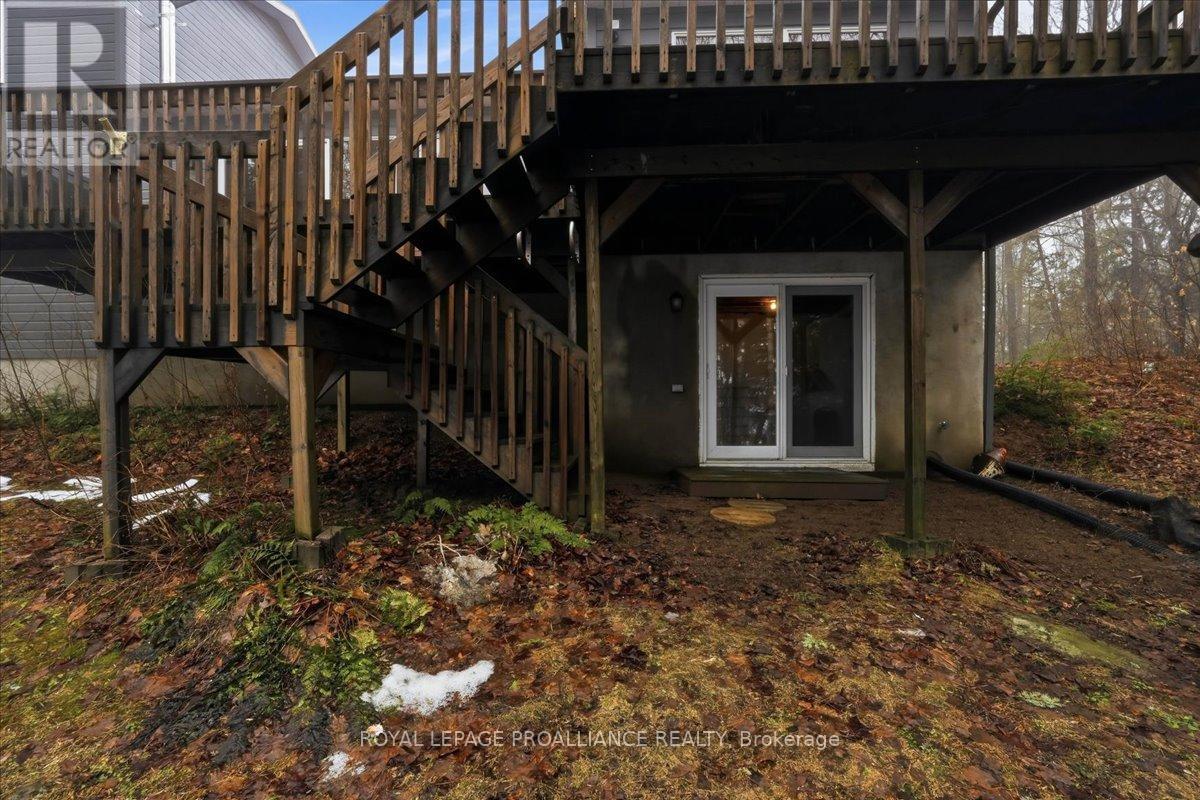399 Oborne Point Road, Addington Highlands, Ontario  K0H 1K0 - Photo 31 - X13002724
