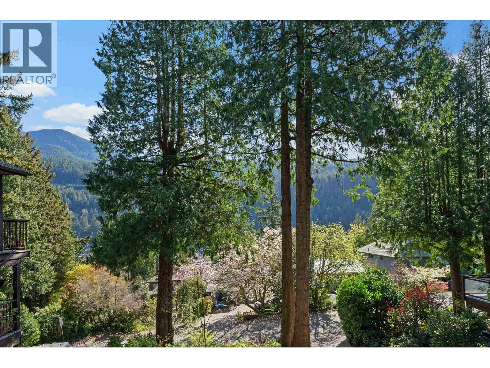 6524 Wellington Avenue, West Vancouver, British Columbia  V7W 2H9 - Photo 35 - R3111544