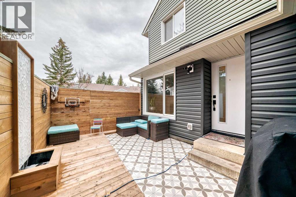 117, 36 Glamis Green SW, Calgary, Alberta  T3E 6V1 - Photo 3 - A2299556