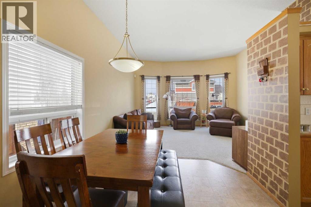 39 Saddlemont Close NE, Calgary, Alberta  T3J 4V1 - Photo 8 - A2300234