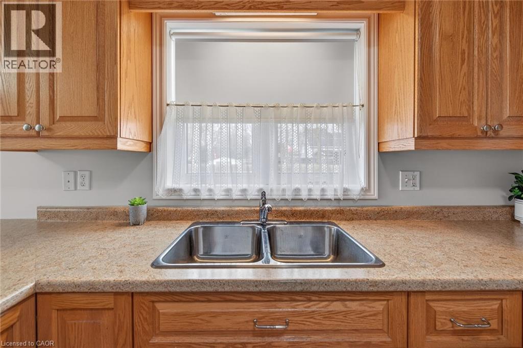 536 Alder Street E, Dunnville, Ontario  N1A 1E6 - Photo 15 - 40821047