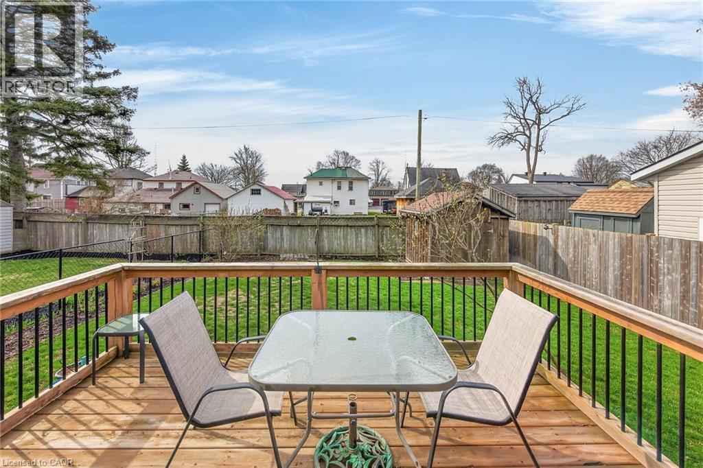 536 Alder Street E, Dunnville, Ontario  N1A 1E6 - Photo 4 - 40821047