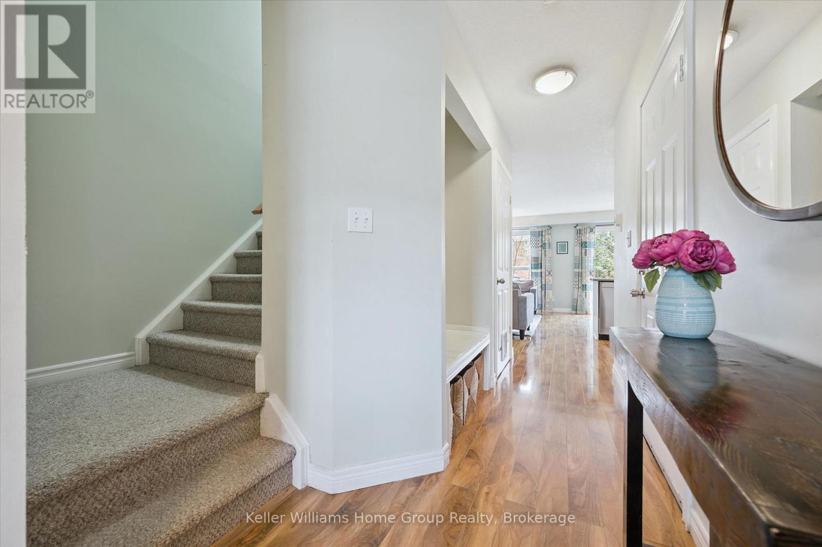 706 Denny Gate, Centre Wellington, Ontario  N1M 3S1 - Photo 21 - X13002596