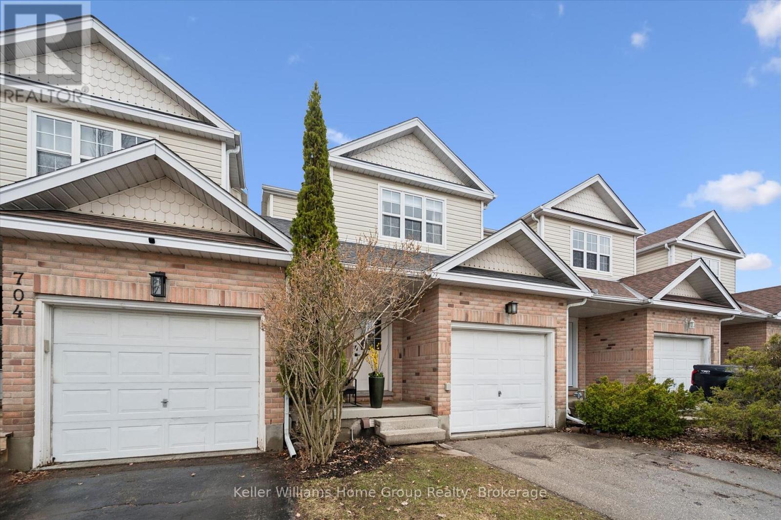 706 Denny Gate, Centre Wellington, Ontario  N1M 3S1 - Photo 3 - X13002596