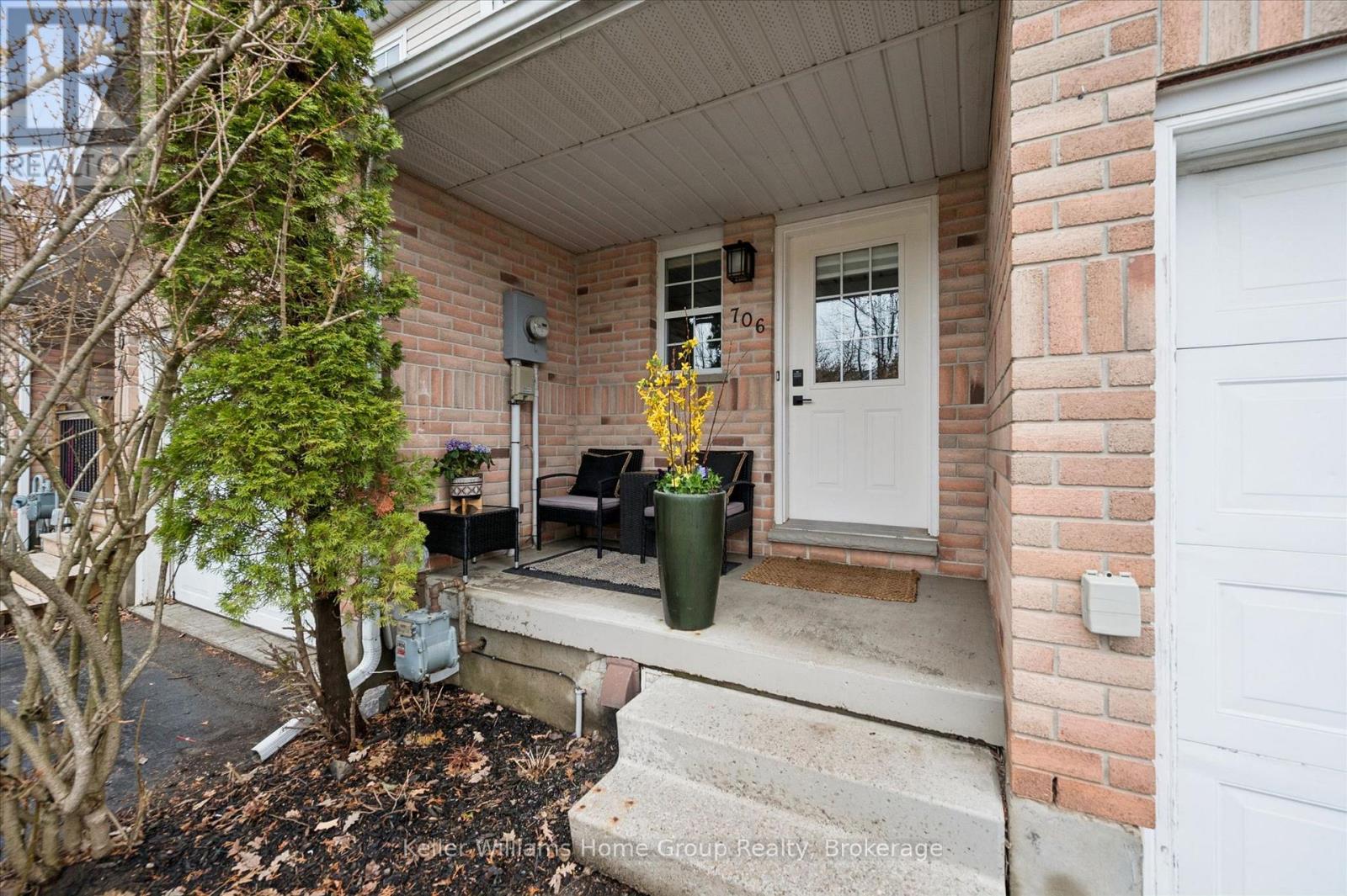 706 Denny Gate, Centre Wellington, Ontario  N1M 3S1 - Photo 4 - X13002596